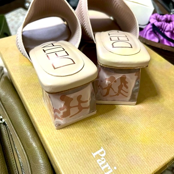 Delta Shoe Sandal - Picture 4 of 4